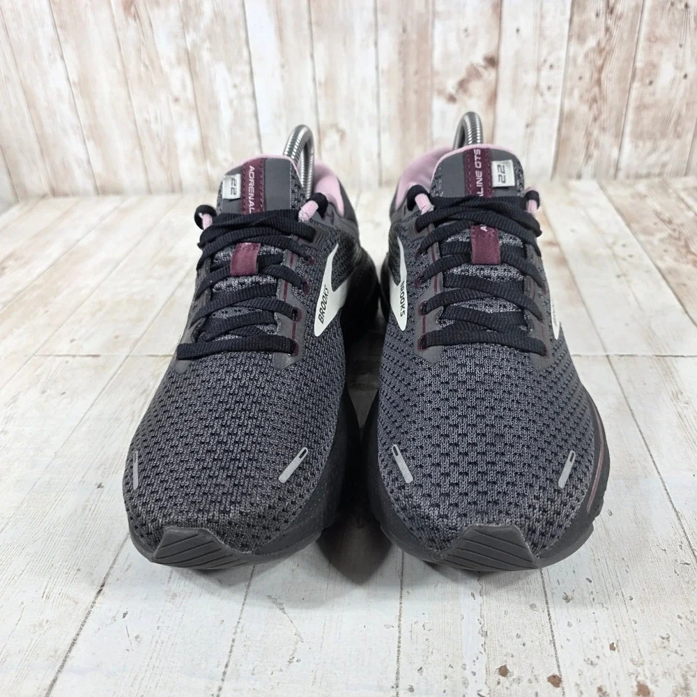 Brooks Adrenaline GTS 22 Womens 8.5 Wide Running Shoes Grey Lilac 1203531D015